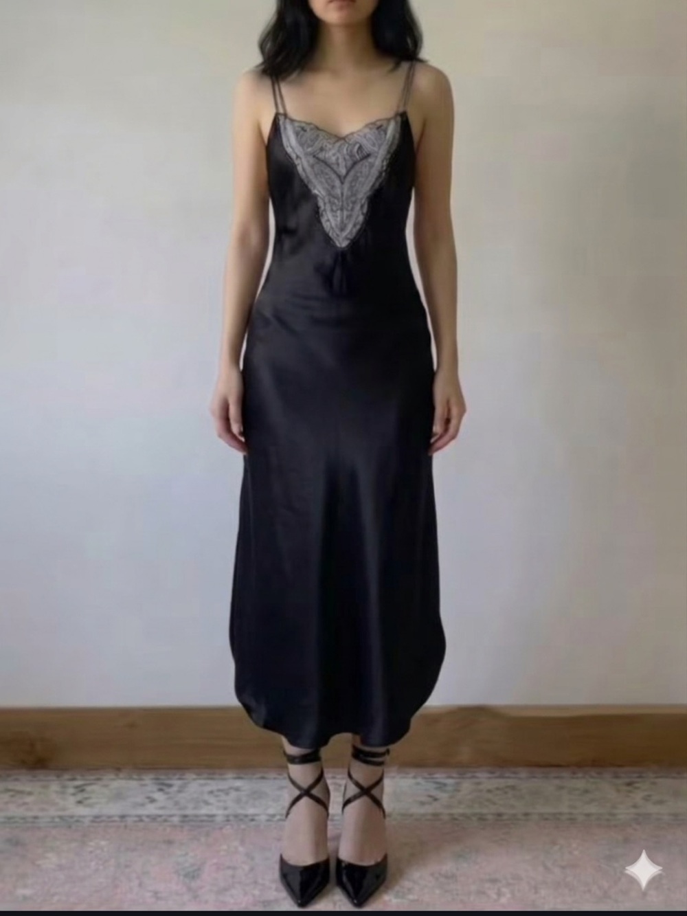 The Jessica Lynn Collection Vintage Y2K Black Satin Lace Dress M